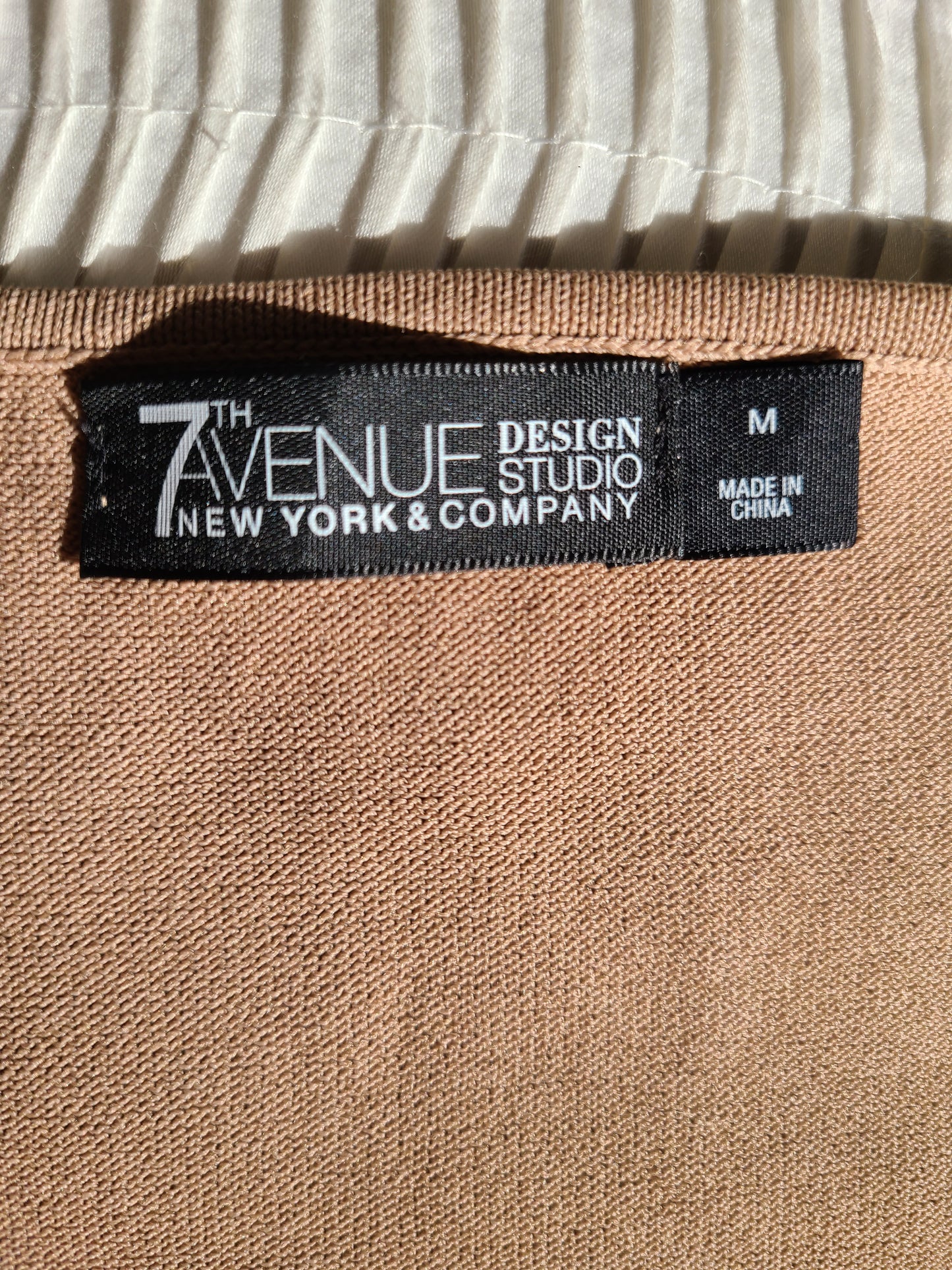 7th Avenue Design Studio Tank Top Link Chain Detail | Size M