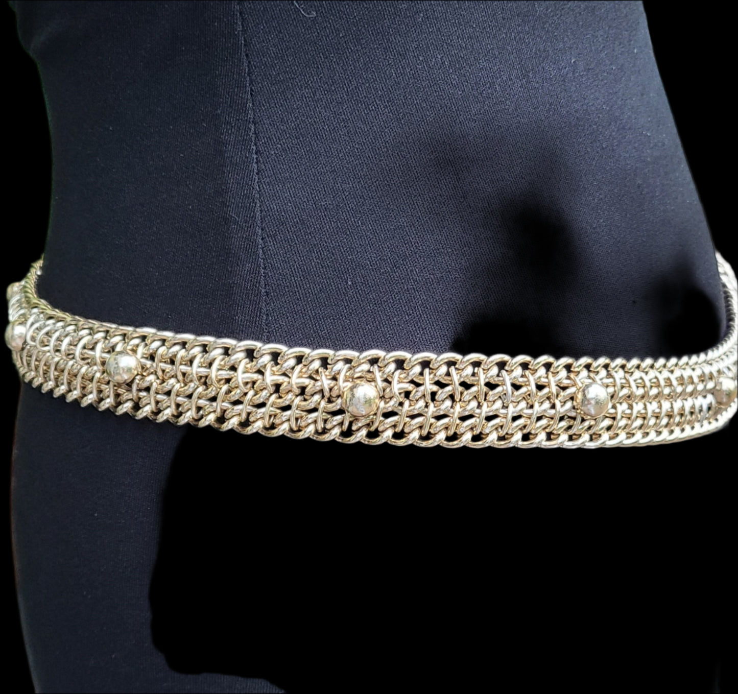 VINTAGE Gold Tone Metal Belt | Size Small