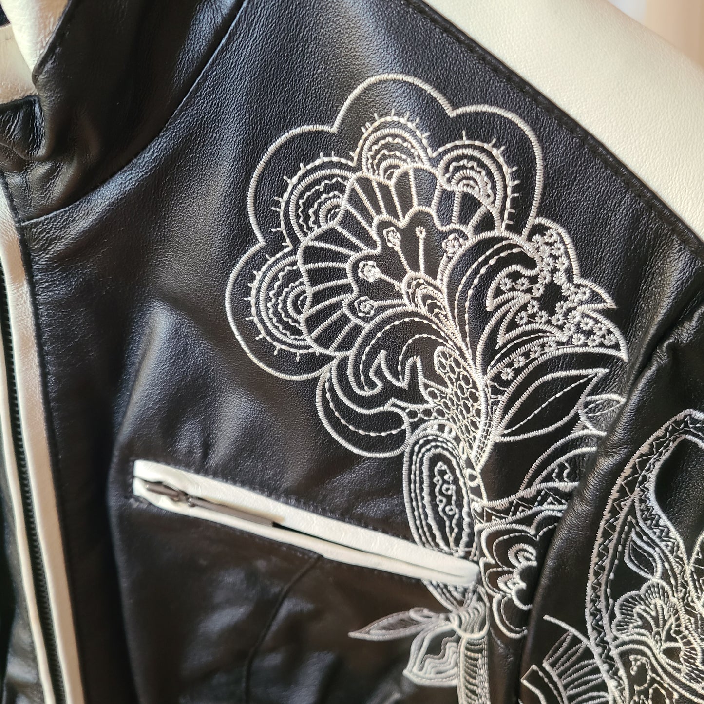 Vintage My Favorite Things by Colleen Lopez Leather Jacket | Size L