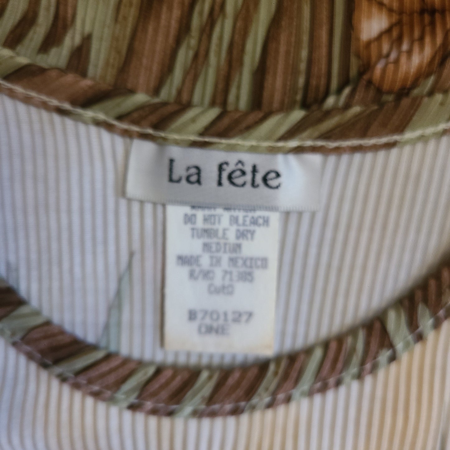 La Féte 90s Plisse Sleeveless Floral Midi Dress | Size Medium