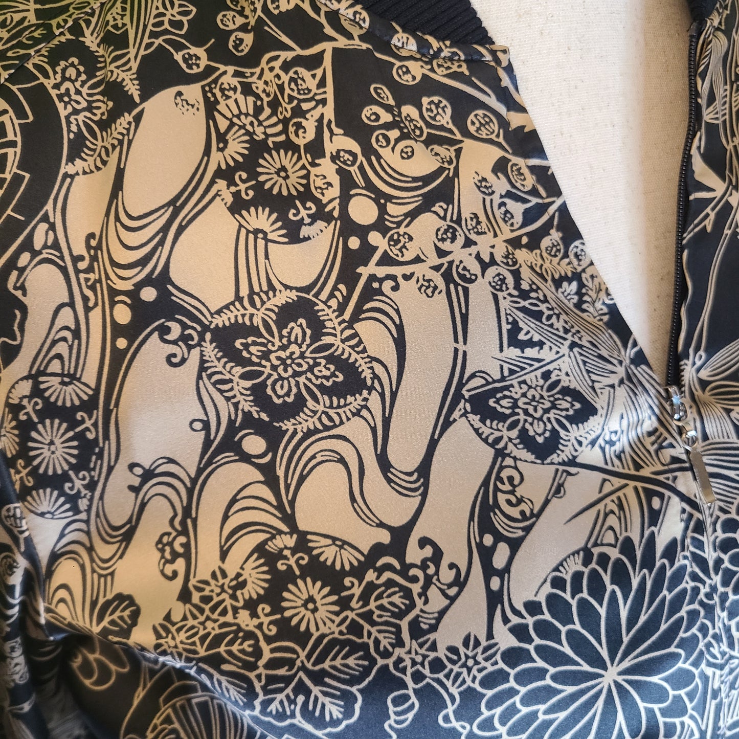 Alyson Taylor 90s 100% Silk Bomber Jacket | Size Small