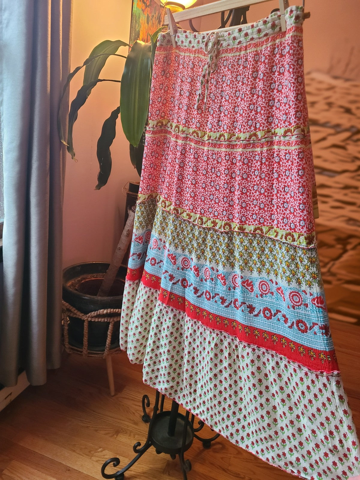 VINTAGE | Tiered Bohemian Maxi Skirt | Size S-M