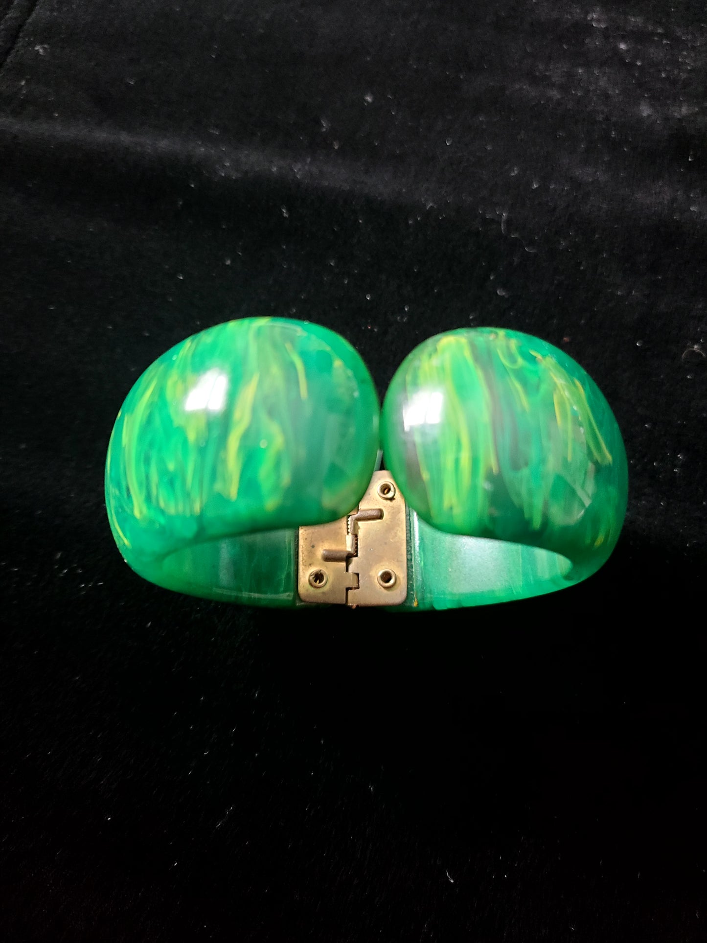 Bakelite Clamper Bracelet | Green