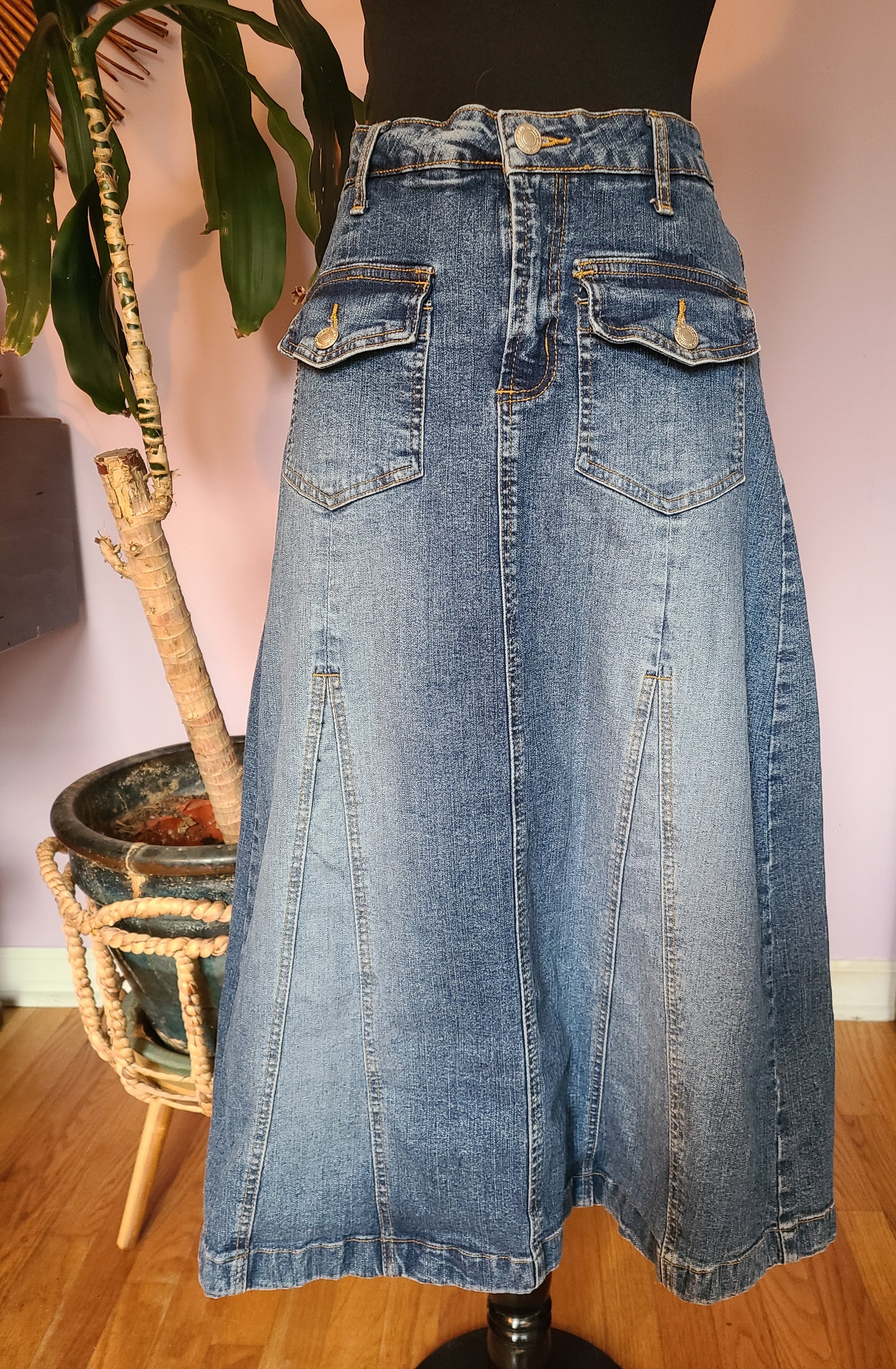Vintage ACCESS 3998 A-Line Denim Midi Skirt  - Size 8