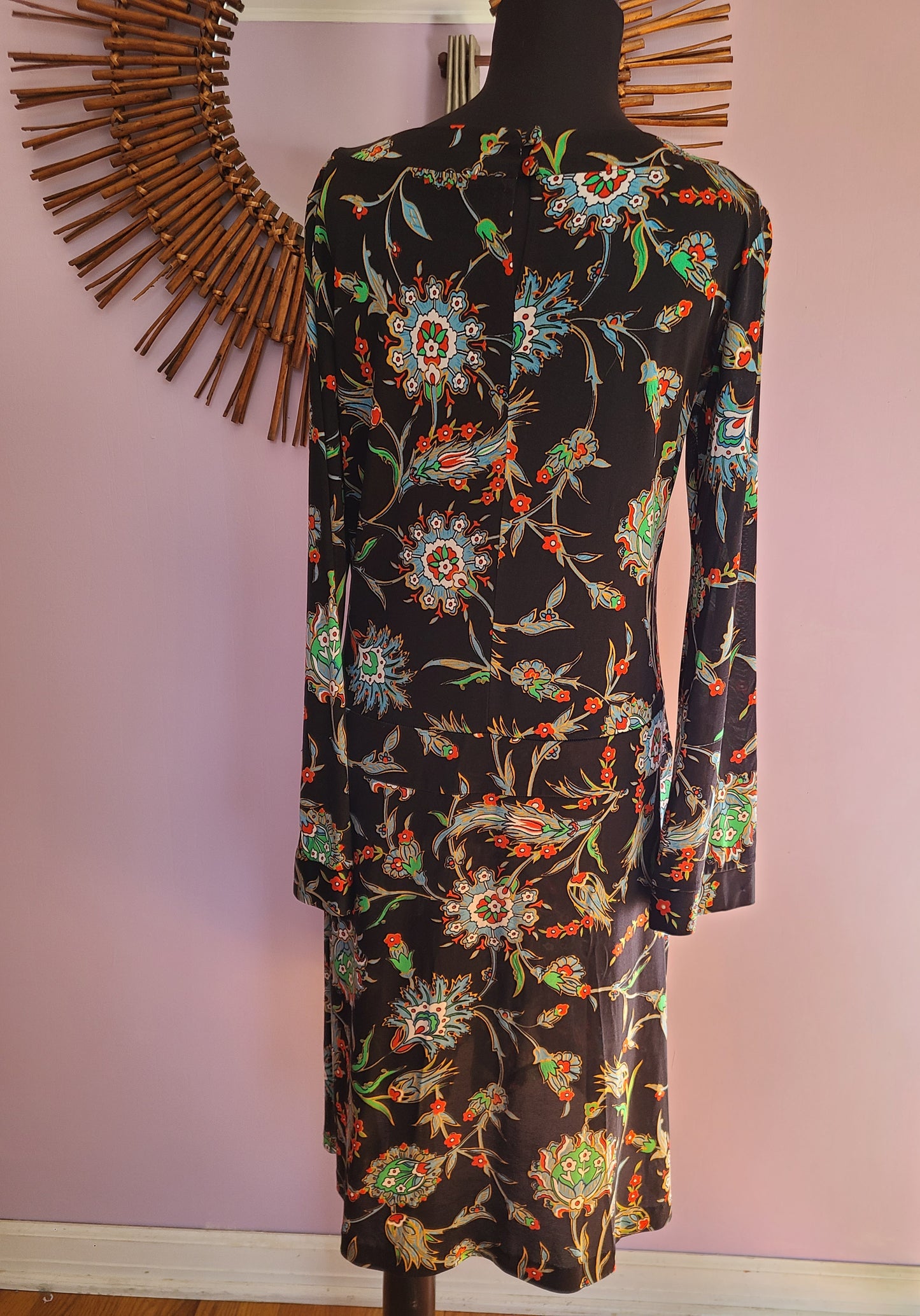 Vintage | Nieves Lavi Drop Waist Print on Black Dress | Size M