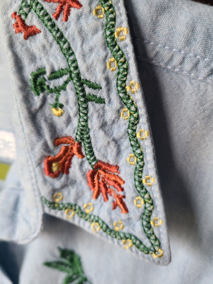 VINTAGE | Embroidered Denim Shirt | Size S
