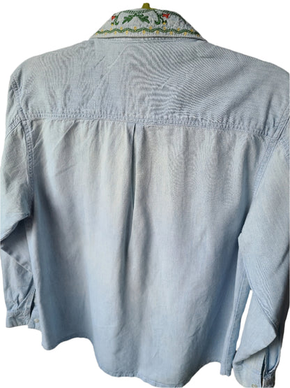 VINTAGE | Embroidered Denim Shirt | Size S