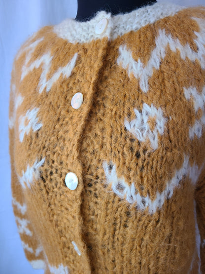 Vintage Ohrbach's Brand  Alpine Motif Handknit Cardigan | Size Medium