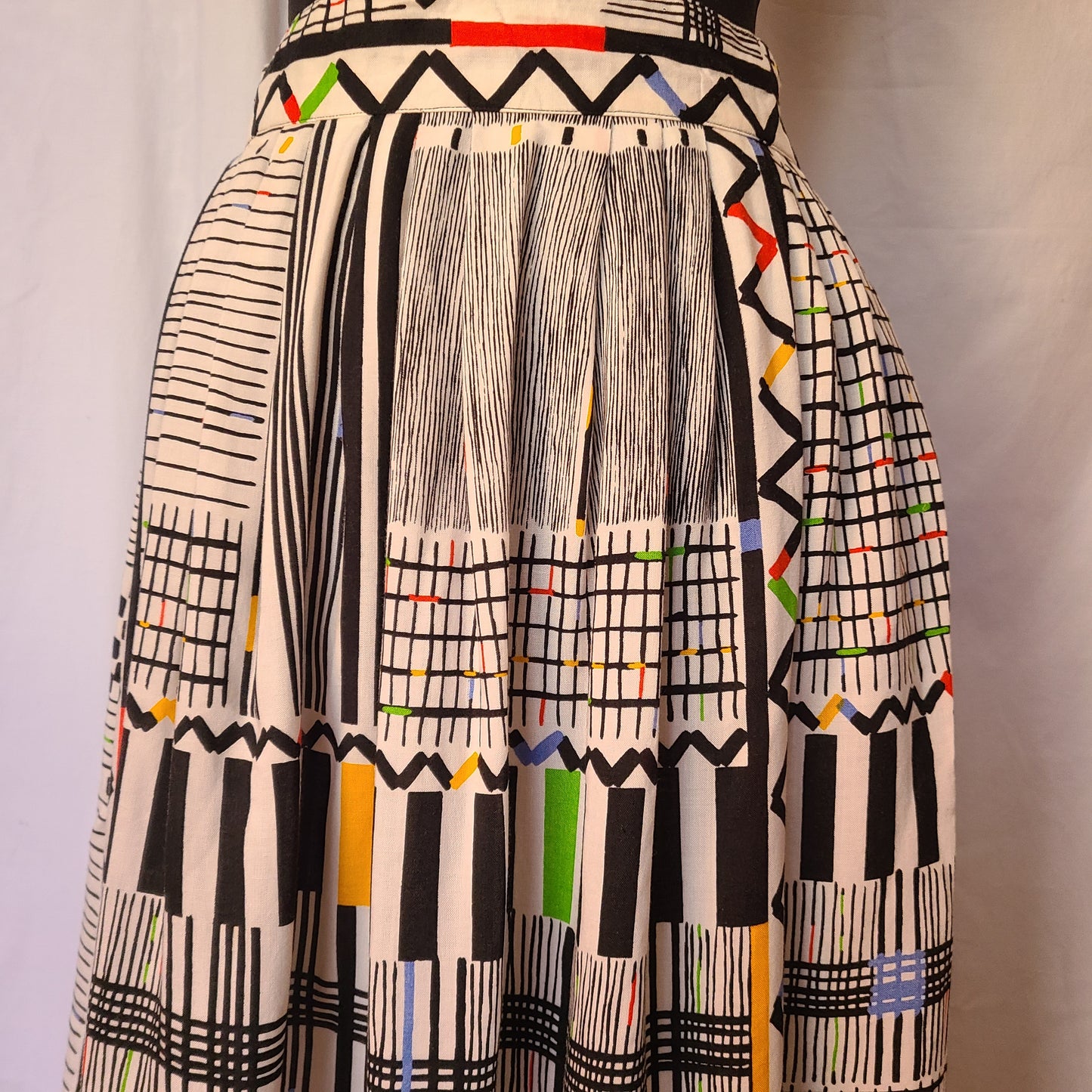 Vintage Ann Stevens Rayon Midi Skirt | Size S