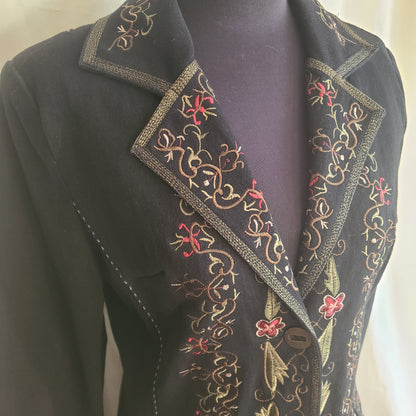 NWT Pyramid Collection Brand Black Coat Floral Embroidery Size Medium