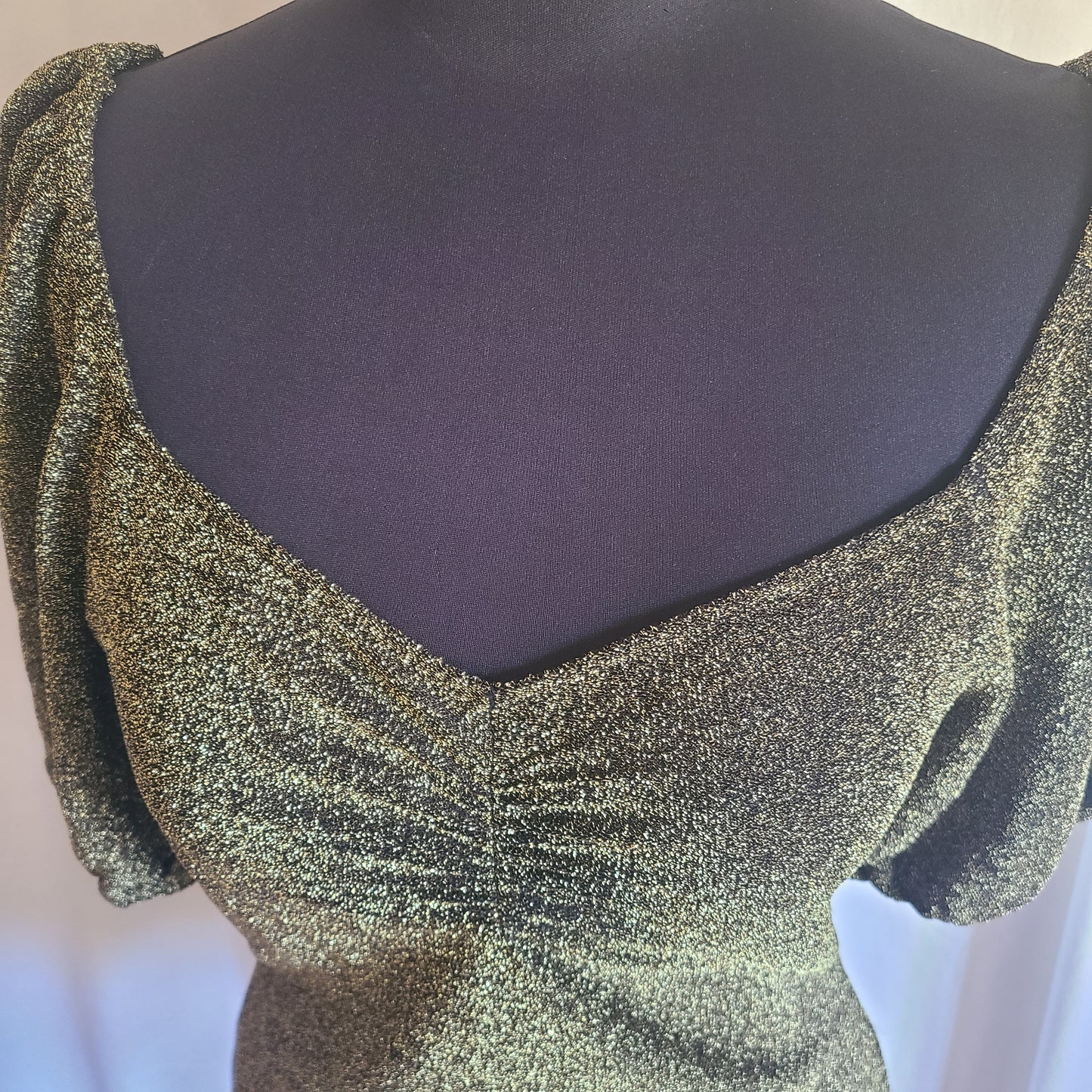 NWT Boden Shirred Front Sweetheart Neckline Gold Lurex Blouse Size 6