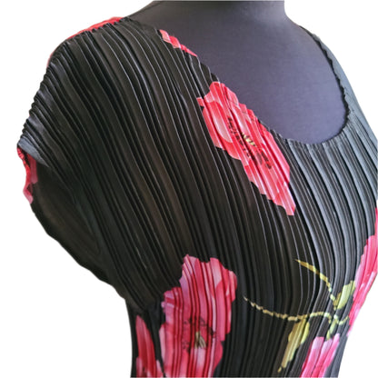 Graphic Flower Print Mini Pleat Cap Sleeve Blouse Size Medium