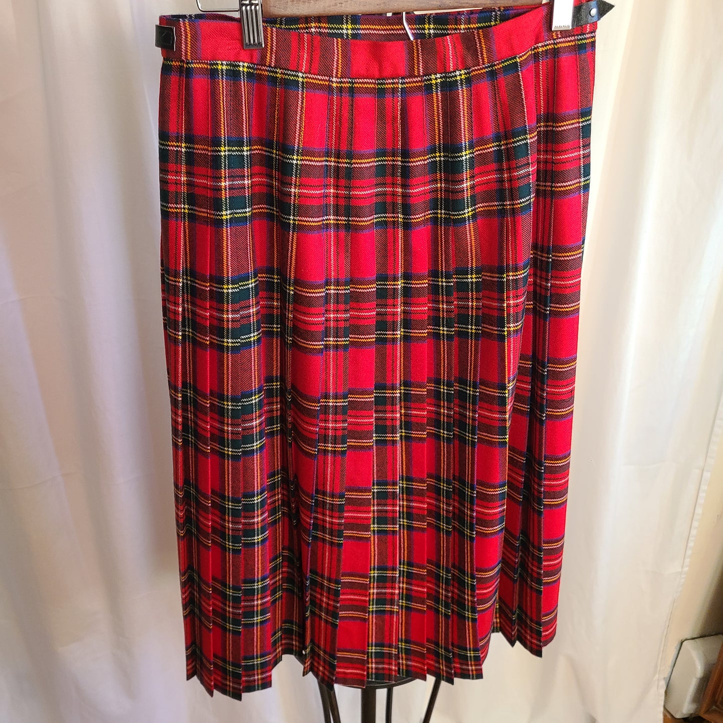 Vintage Blarney Woolen Mills Red Plaid Wrap Midi Skirt - Size Small