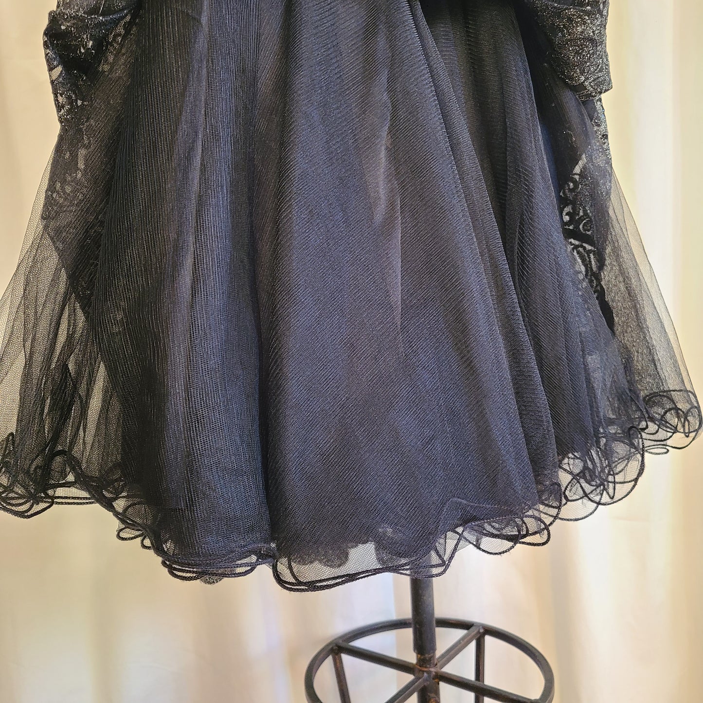 Chi Chi London Brand Lace and Tulle Skirt Black And Metallic Silver | Size 6