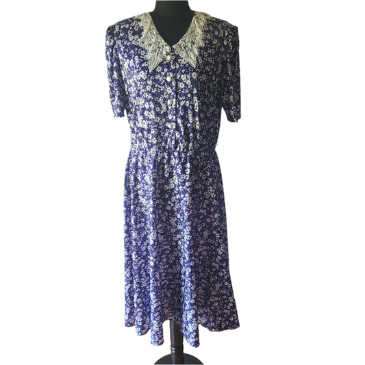 Whirlaway Frocks 80s Lace Collar Dress | Size 16