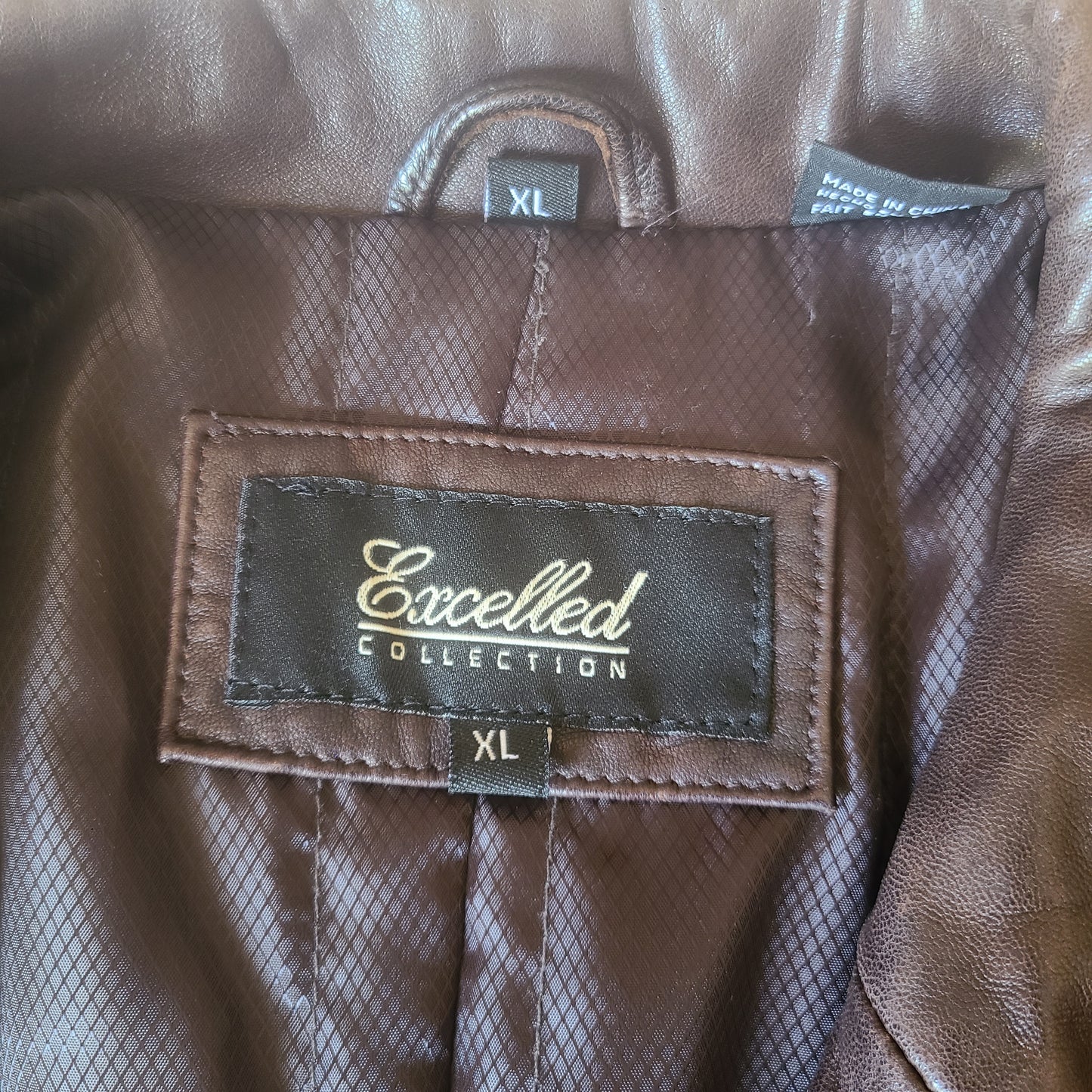 Excelled Condition Dark Brown Leather Coat | Size XL