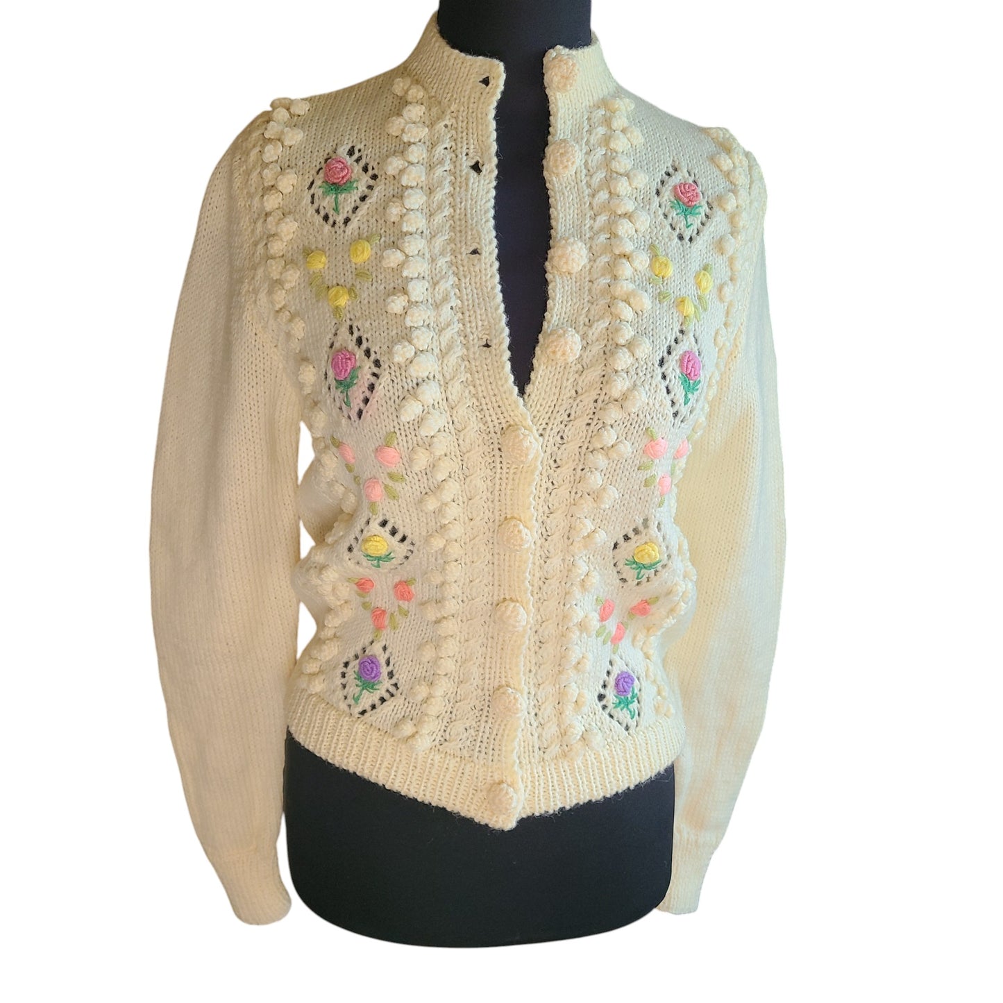 Hand Knitted 1940s Ivory Embroidered Cardigan | Size Small