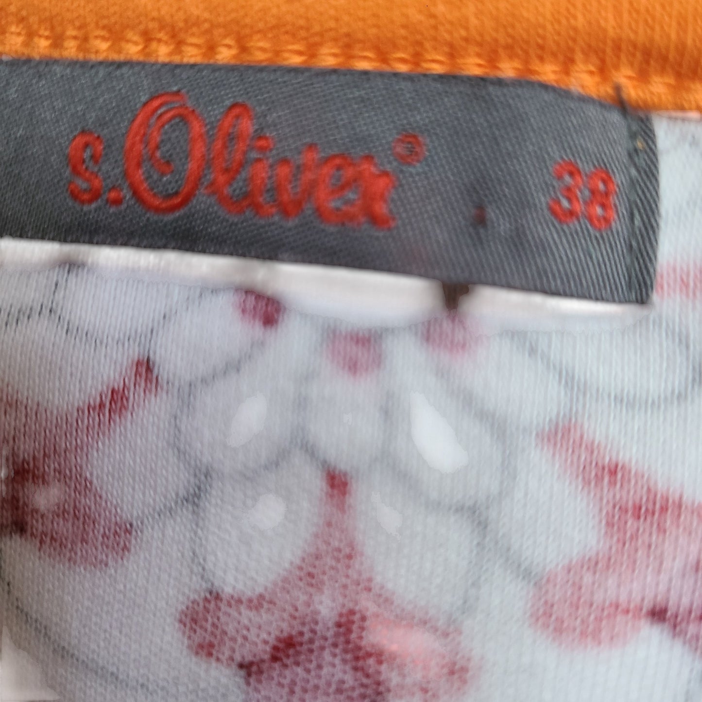 Oliver Euro Print Baby Tee | Size 38 \ US Small