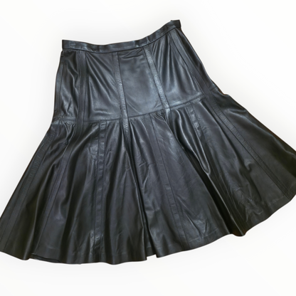 Oscar de la Rental Black Leather Godet Skirt. Archival Fall 2009 Collection
