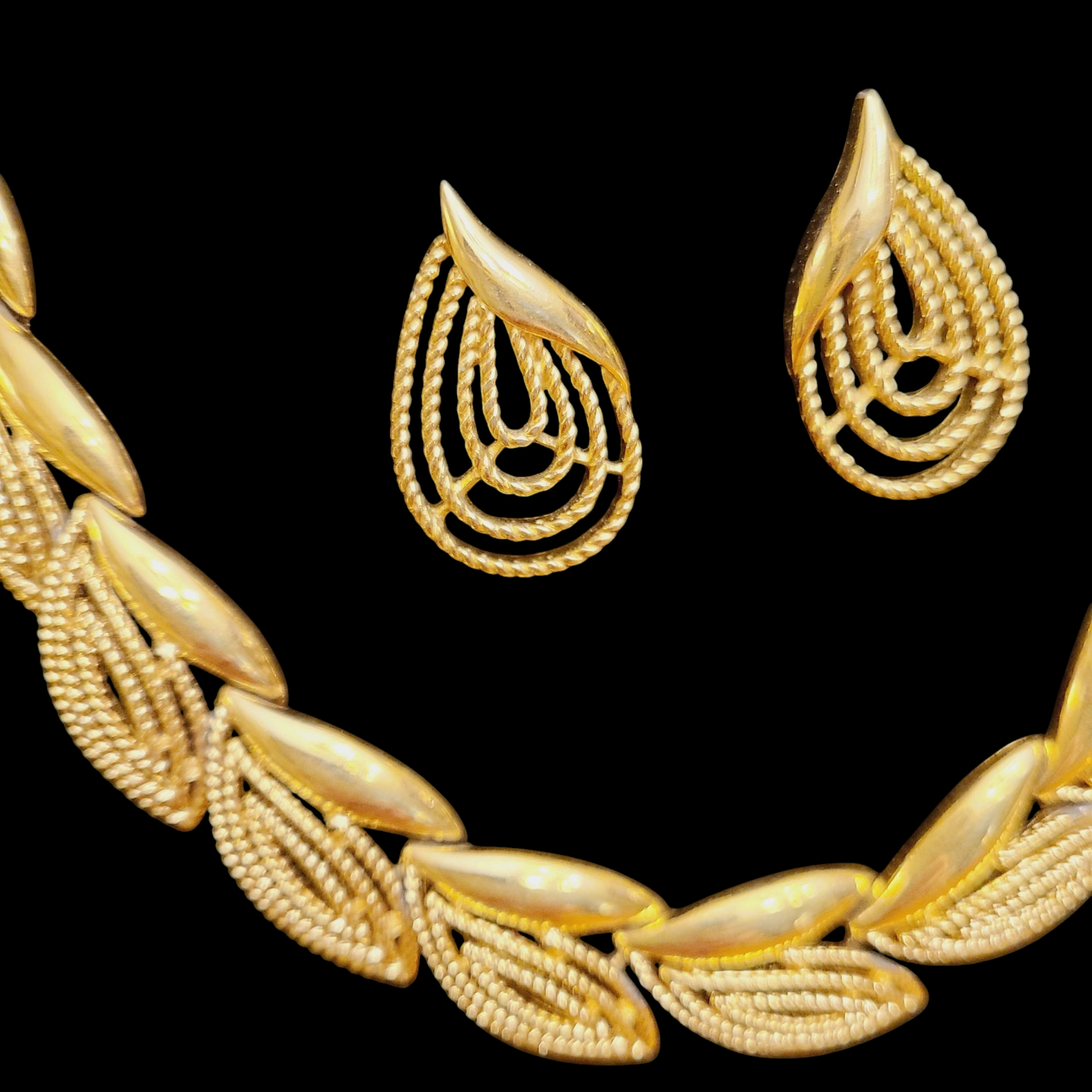 Vintage Trifari Brand Double Leaf Necklace and Earring Set