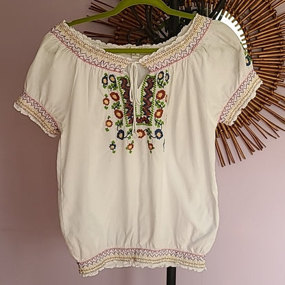 Bohemian Embroidered Peasant Blouse | Size L