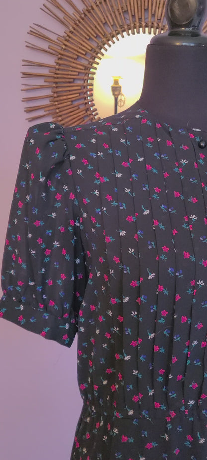 VINTAGE | Sheer Navy Print Midi Dress | Size 13-14